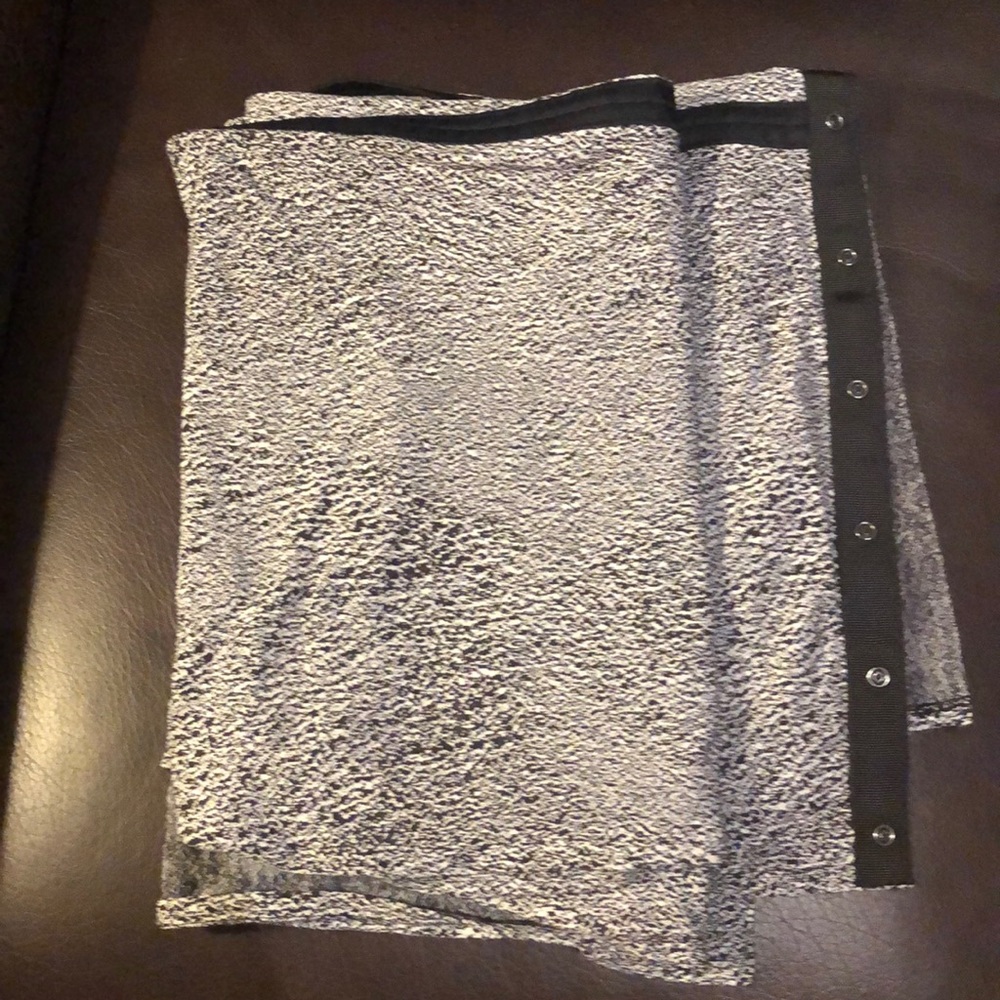 Lululemon scarf